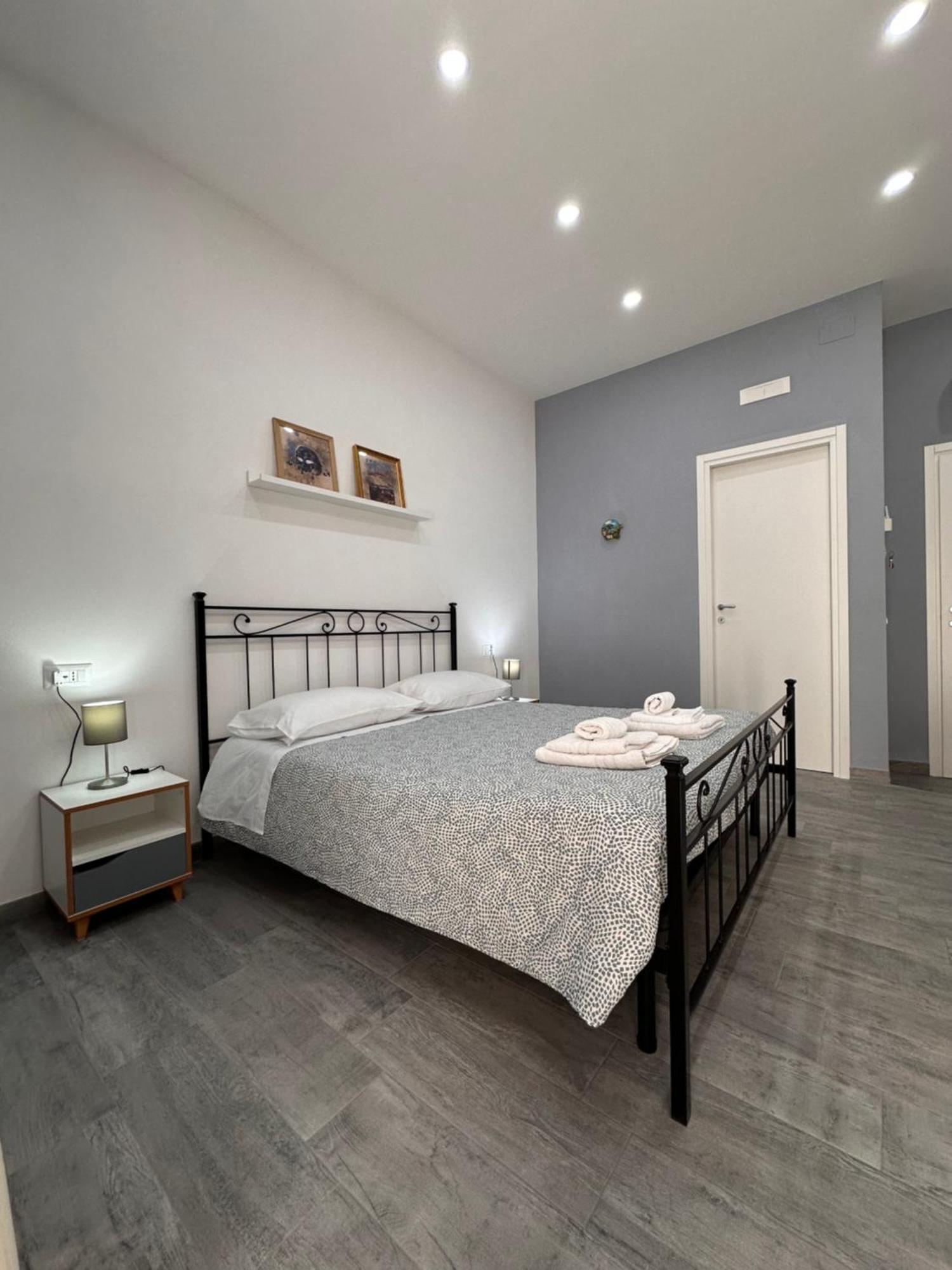 B&B I Tre Santi Naples Luaran gambar